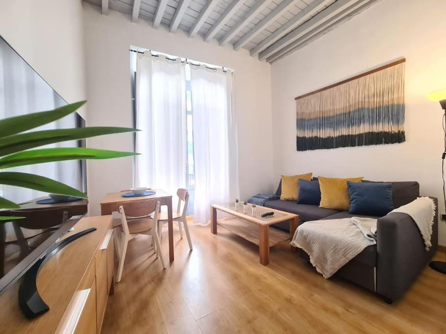 Centrico Apartamento En Malaga Luaran gambar