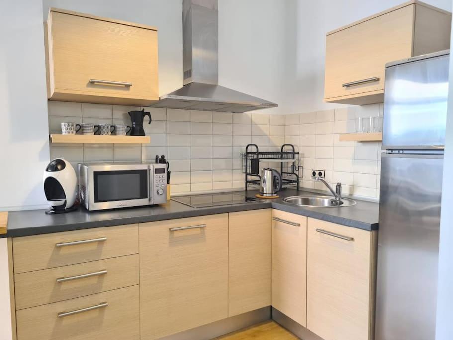 Centrico Apartamento En Malaga Luaran gambar