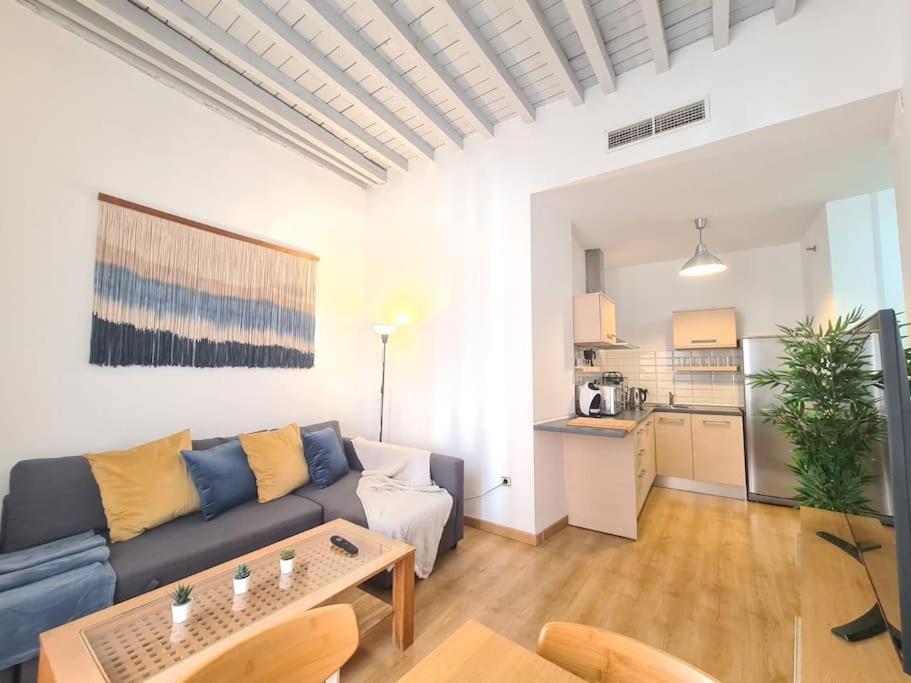 Centrico Apartamento En Malaga Luaran gambar